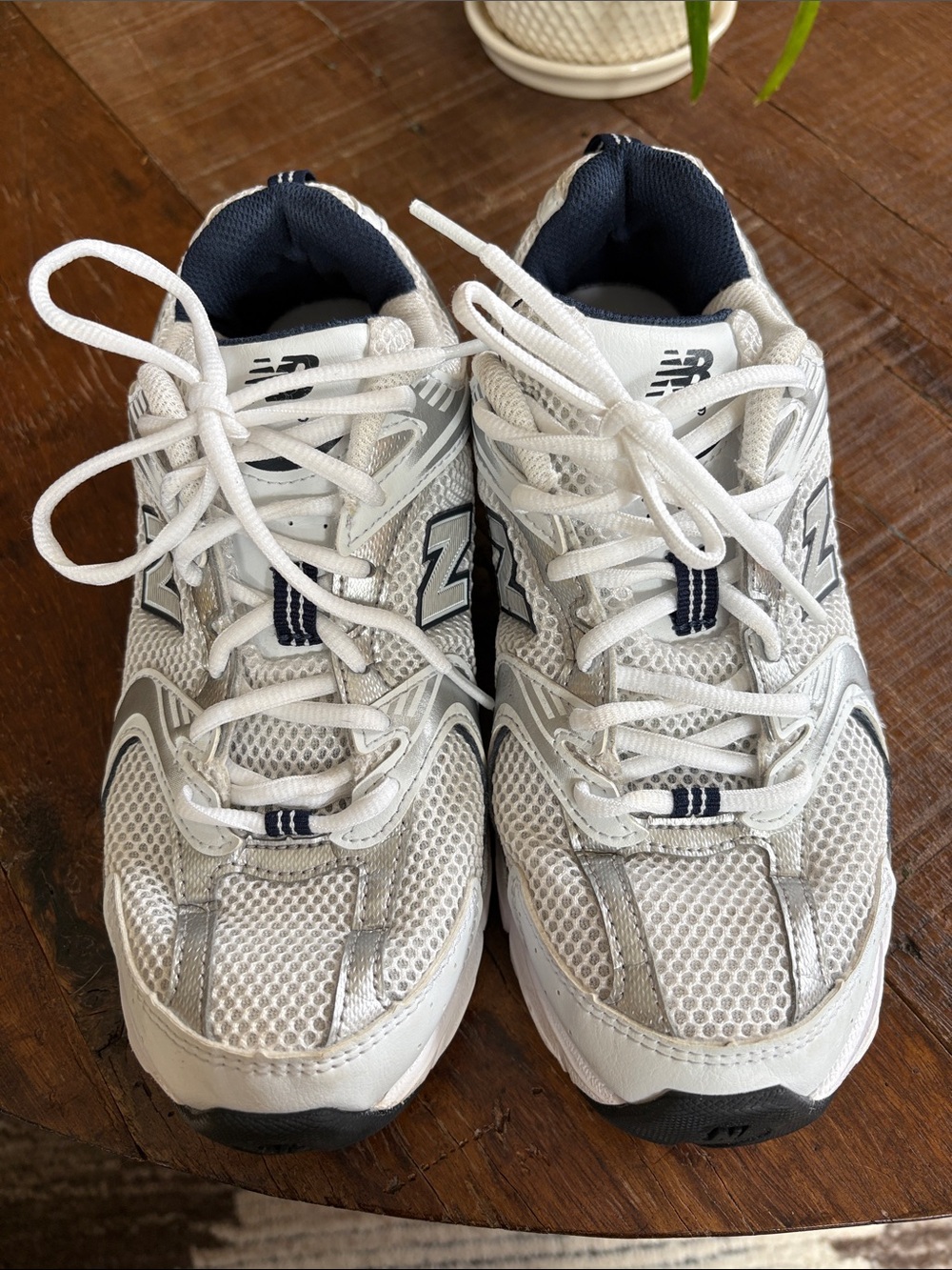 *EUC* New Balance 530 (women's  size 8) - Picture 3 of 10